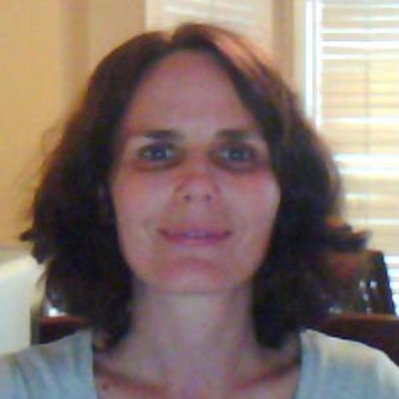 Meet your Posher, Dominique - Picture 1 of 1